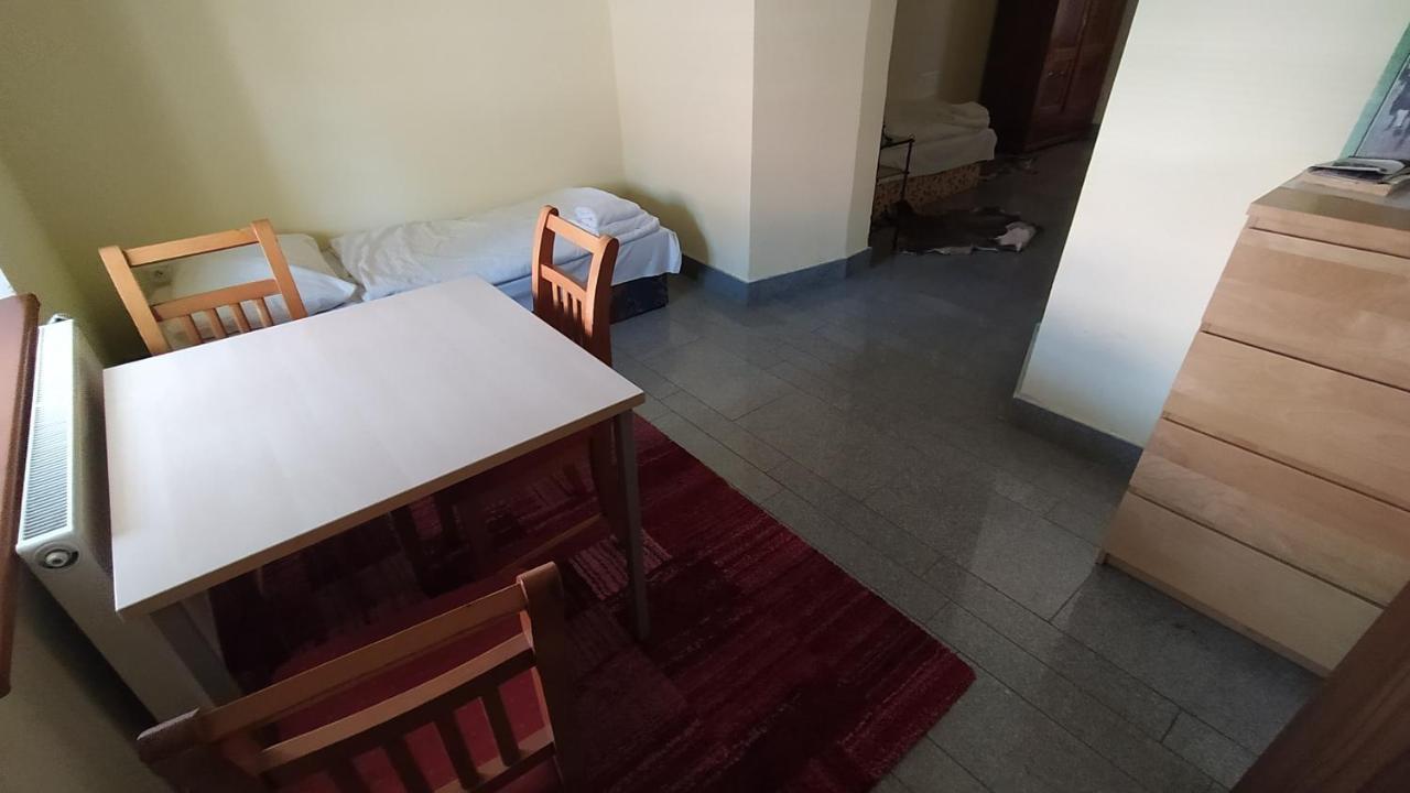 Hotel Hospodarsky Dvur Bohuslavice Телч Экстерьер фото