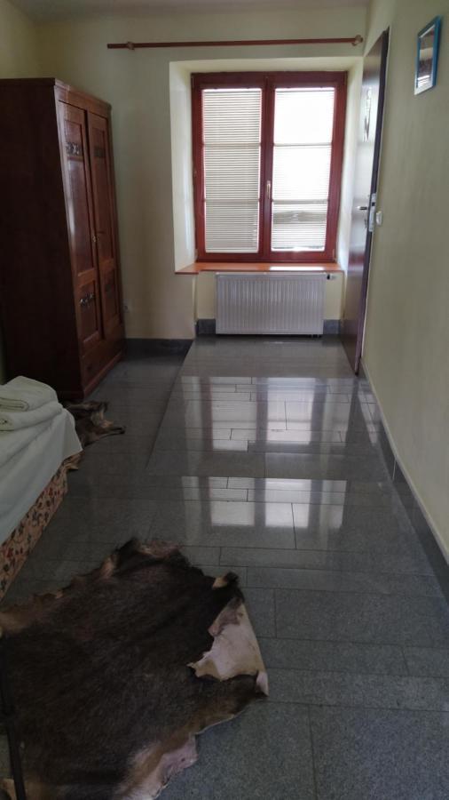 Hotel Hospodarsky Dvur Bohuslavice Телч Экстерьер фото